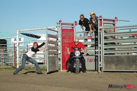Motorcycle-Mojo_07_Notorius