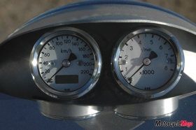 Motorcycle-Mojo_13_Notorius
